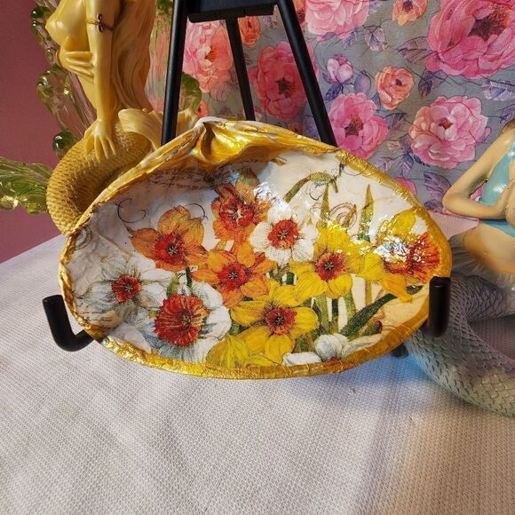 DECOUPAGE CLAM SHELL   - Picture 1 of 7